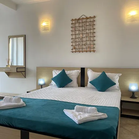 Vila Por Favor Guest house *